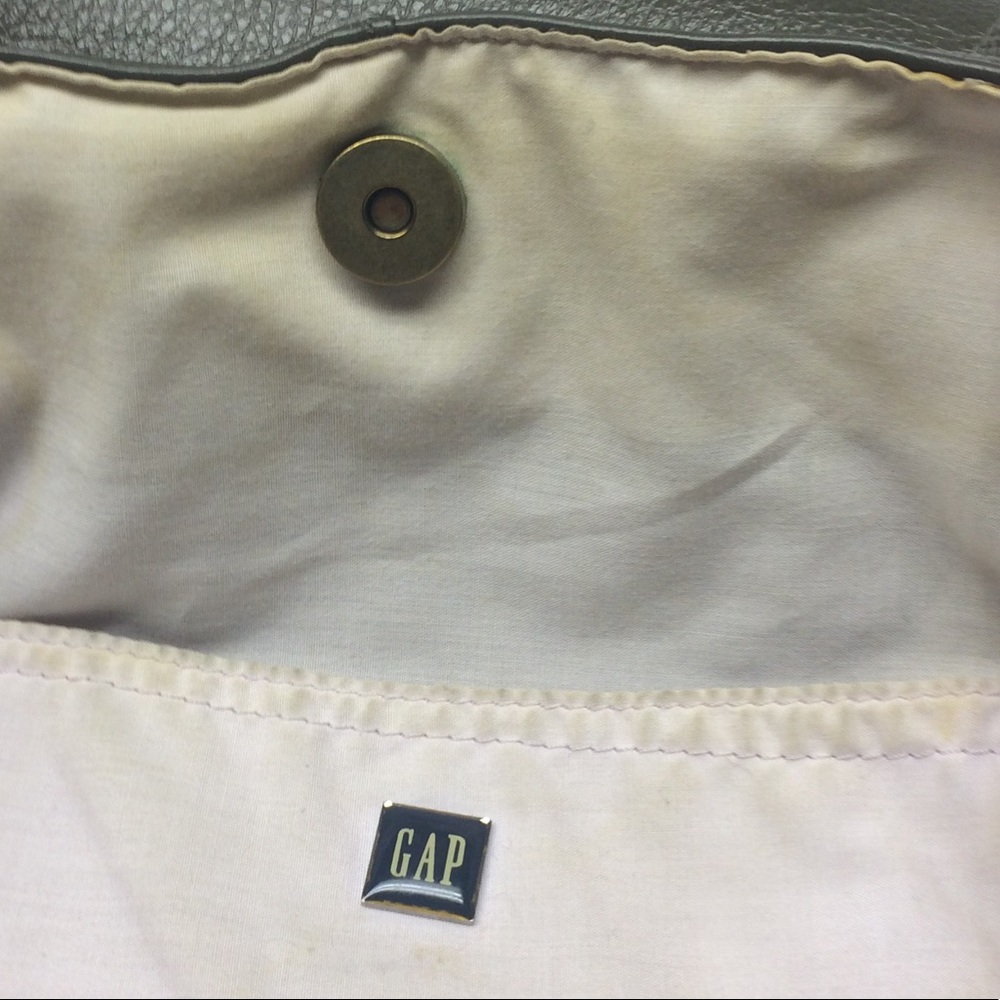 GAP Leather Tote - Picture 6 of 7
